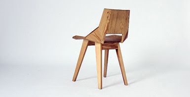 PINECHAIR_01%20Thomas%20Bentzen