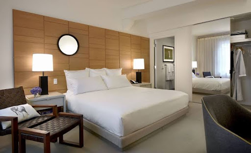 Hotel «21c Museum Hotel Cincinnati», reviews and photos, 609 Walnut St, Cincinnati, OH 45202, USA