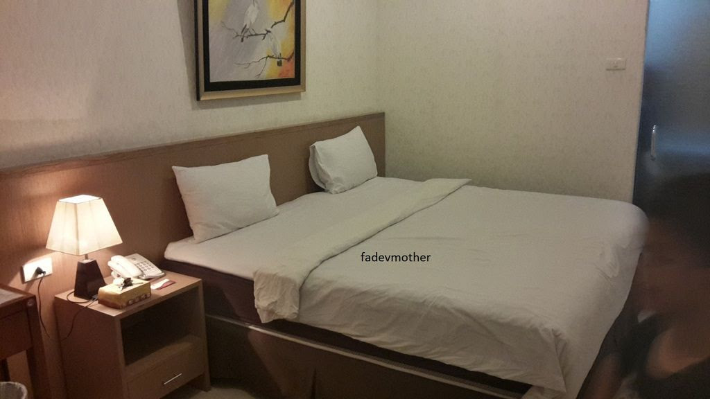 photo tempat tidur karina_zpsq2tmj22a.jpg