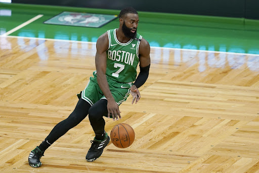 As his game evolves, Jaylen Brown happy to pass along scoring opportunities - The Boston Globe