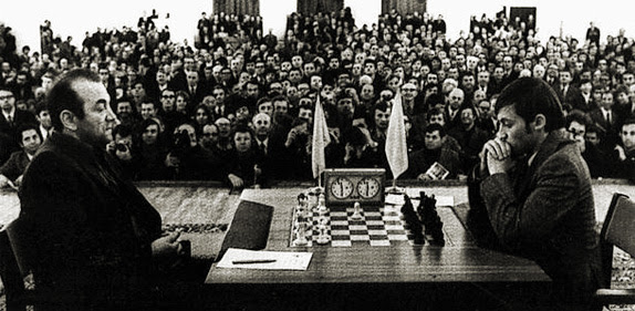Víktor Korchnói y Anatoly Karpov