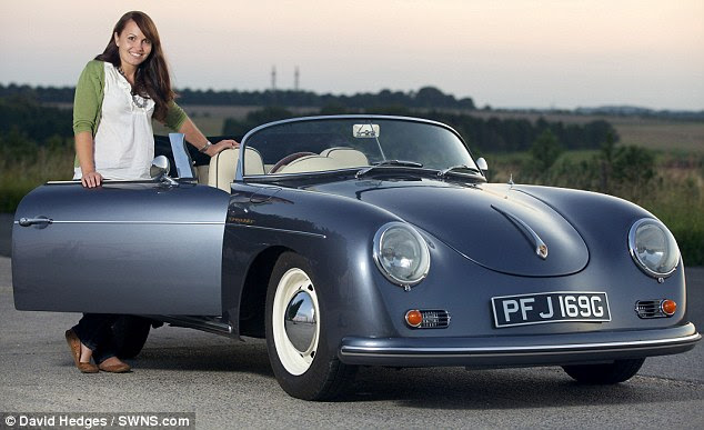 Αυτοκίνητο καρύδι: Megan μετατραπεί £ 200 της VW Beetle σε £ 25.000 Porsche ρεπλίκα