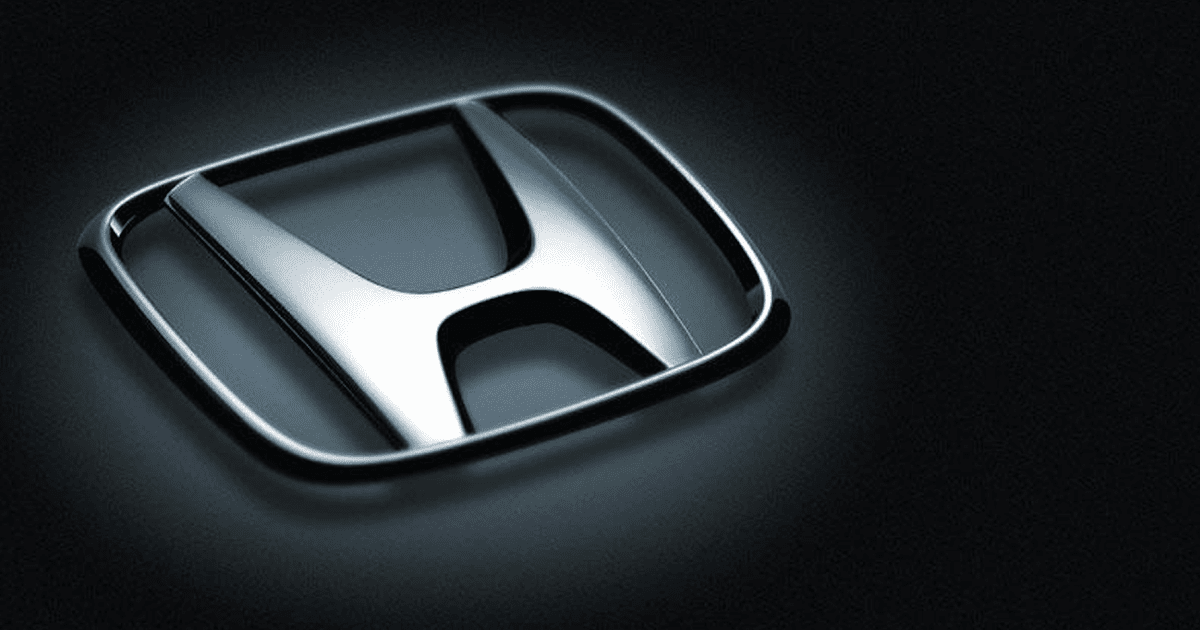 4K Type R Honda Logo Red Wallpaper Red Honda Emblem