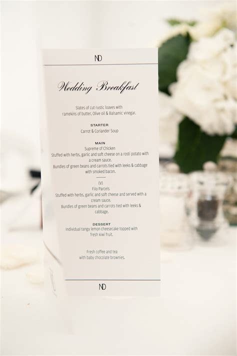 Modern and Elegant Wedding Invitations and Stationery Modern and Elegant Wedding Invitations and Stationery