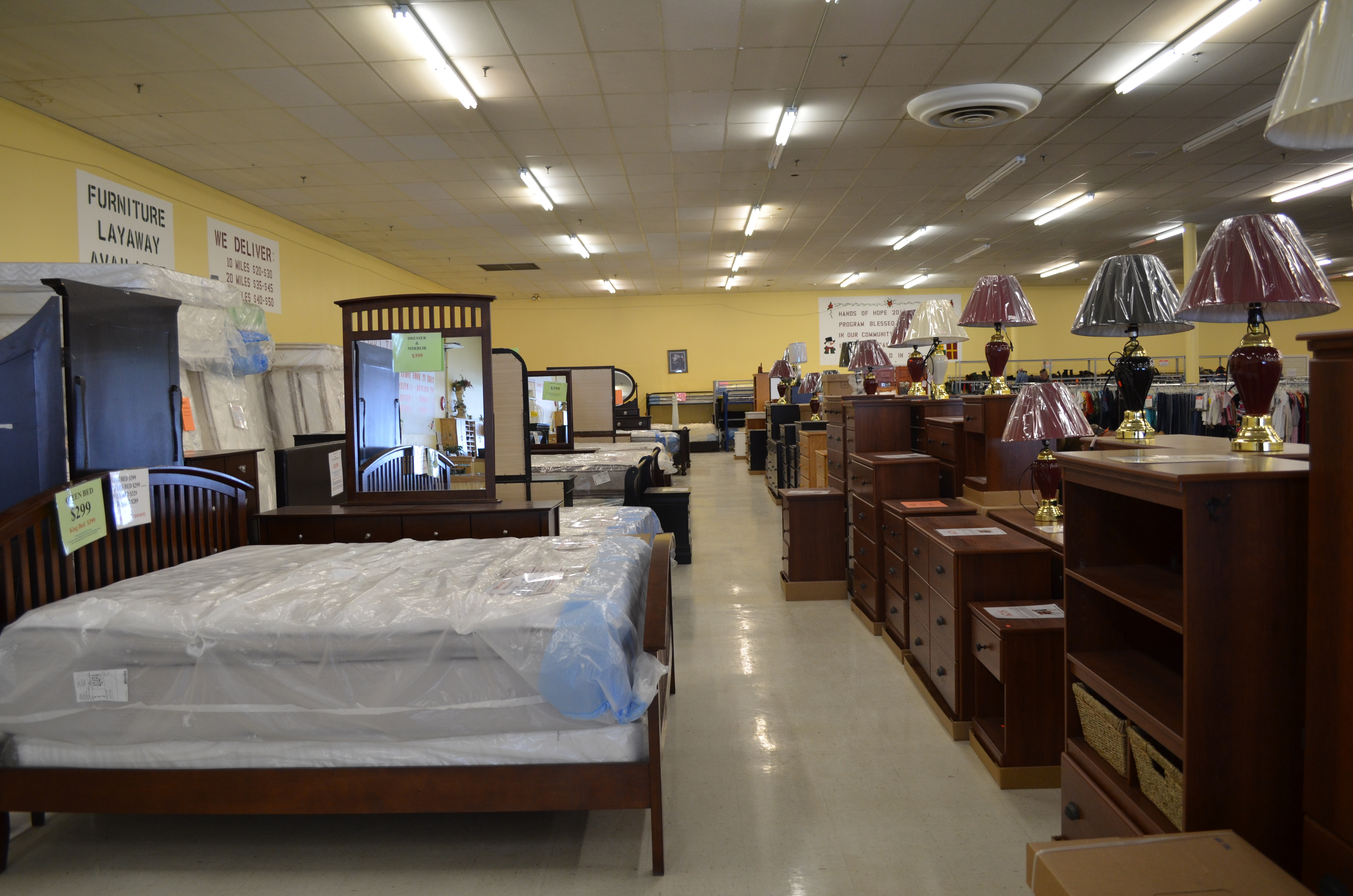 Used Furniture Stores Near Me - Homecare24