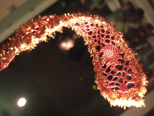bendy bobbin lace