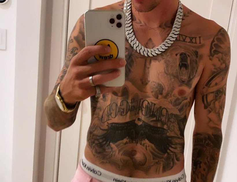 Justin Bieber Tattoos Hals