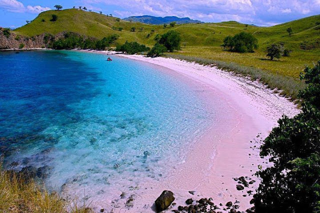 Pink Beach 1