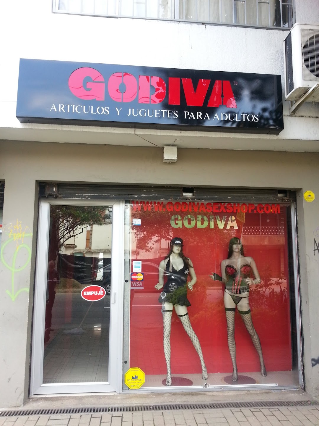 GODIVA