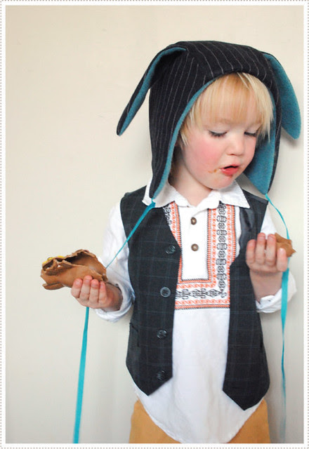 MerMagBoys2012EasterWardrobe7