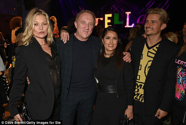 Em boa companhia: (L a R) Kate, François-Henri Pinault, Salma Hayek e Orlando Bloom todos aproveitam as festividades