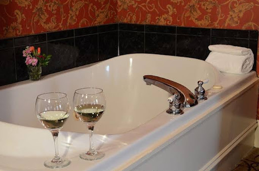 Inn «Water Street Inn», reviews and photos, 101 Water St S, Stillwater, MN 55082, USA
