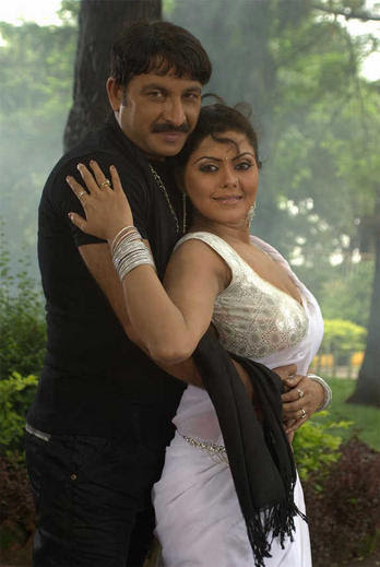 Bhojpuri Actress Rinku Ghosh Hot Photos Breast Smooth