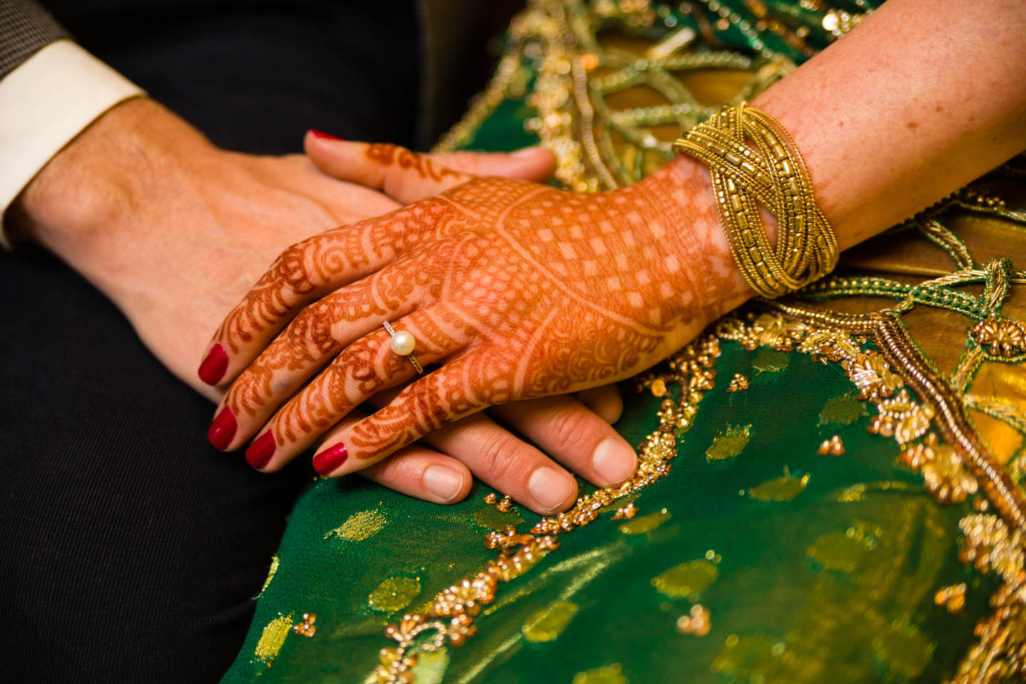 Indian Wedding Ring On Hand - Wedding Rings Sets Ideas
