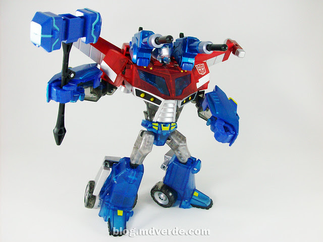 Transformers Wingblade Optimus Prime Animated Takara - modo robot