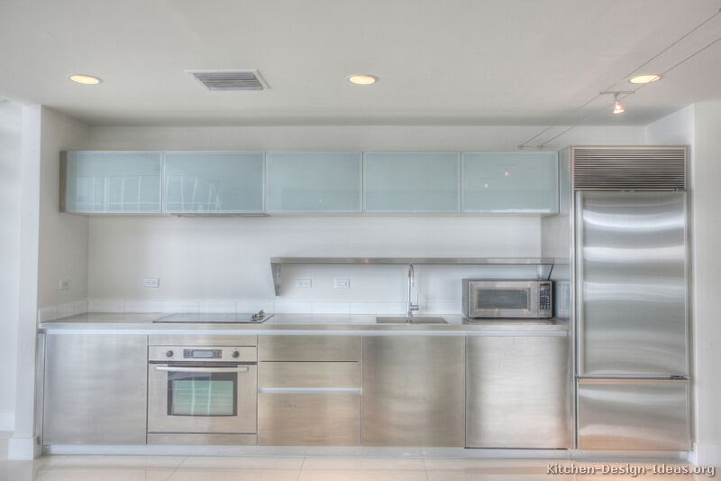 New 34 Modern Kitchen Design With Glass Cabinet