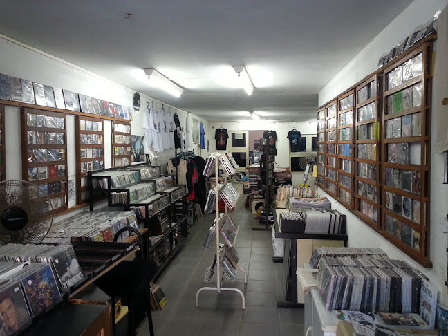 Avaliações sobre Óliver CDs Discos e Tapes em João Pessoa - Loja