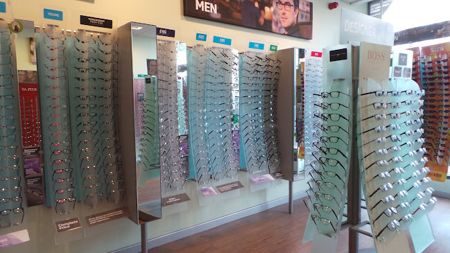 Reviews of Specsavers Opticians and Audiologists - Swiss Cottage in London - Optician