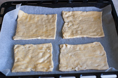 Kukeseene-sinihallitusjuustu pirukate tegemine / Chanterelle blue cheese pies in the making