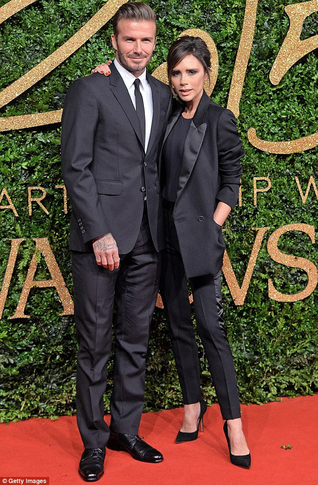 Encontrar a fama eo amor: A banda chegou ao estrelato, com Victoria casar com multi-milionário jogador de futebol David Beckham em 1999, enquanto Mel embarcou em uma carreira em seu hospital local