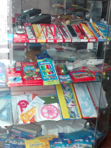 Opiniones de Bazar Librería Amparo en Lima - Librería