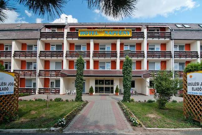 Napfény Hotel