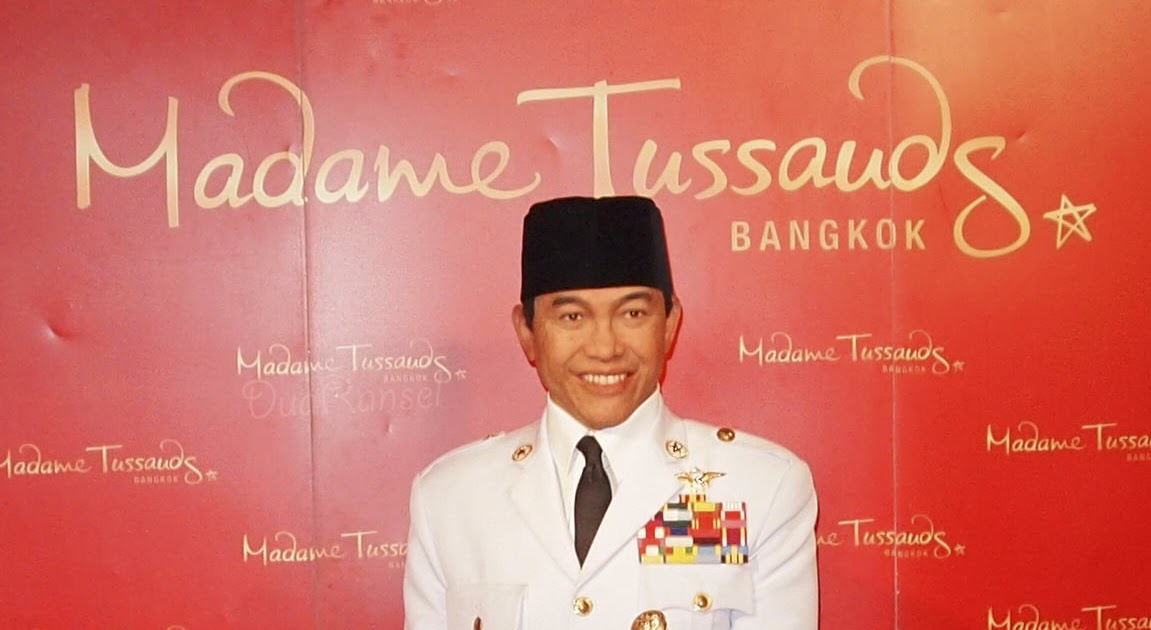 Gambar Soekarno Pidato Berwarna