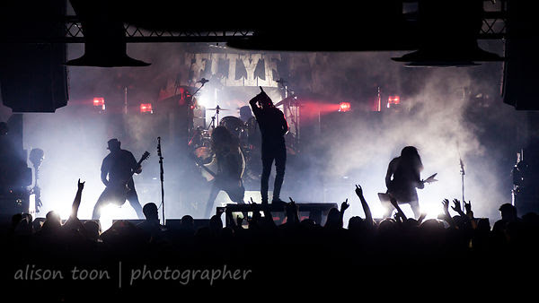 HELLYEAH