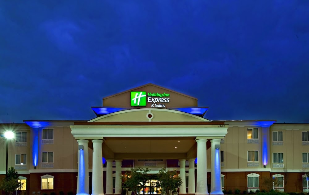 Discount [80% Off] Holiday Inn Express Sweetwater Hotel United States - Hotel Near Me | Akra V ...