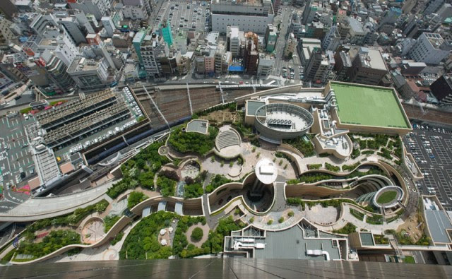 Namba Parks 02