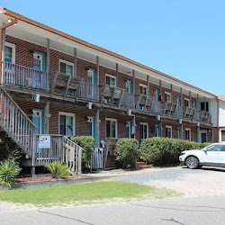 Cape Pines Motel