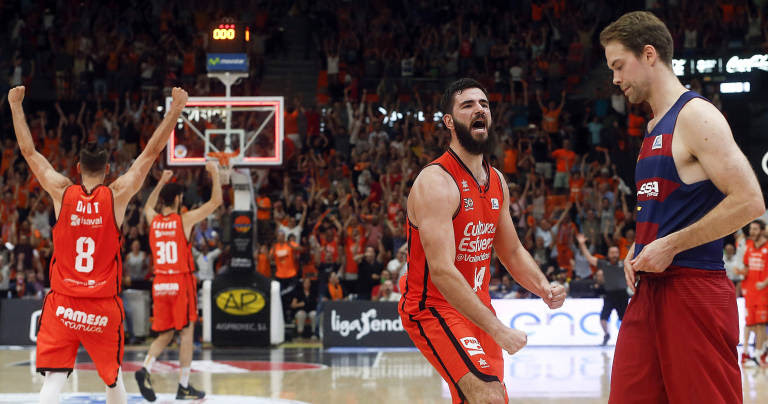 Valencia Basket se carga al Barça en unos cuartos apasionantes