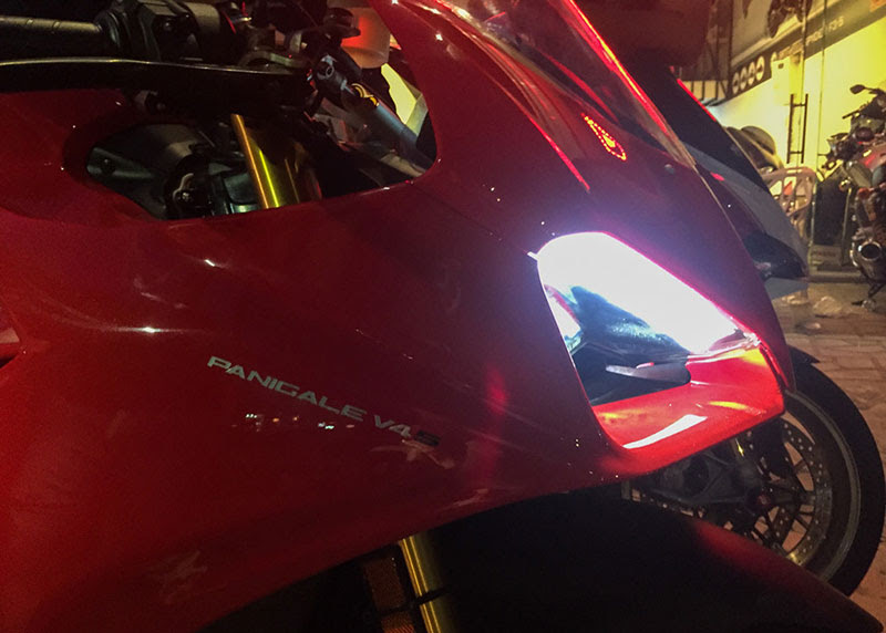 Ducati Panigale V4S đầu tiên về Việt Nam, giá khoảng 1,6 tỷ đồng Ducati Panigale V4S đầu tiên về Việt Nam, giá khoảng 1,6 tỷ đồng