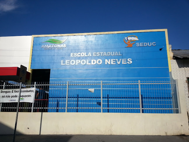 Avaliações sobre Escola Estadual Leolpodo Neves em Manaus - Escola