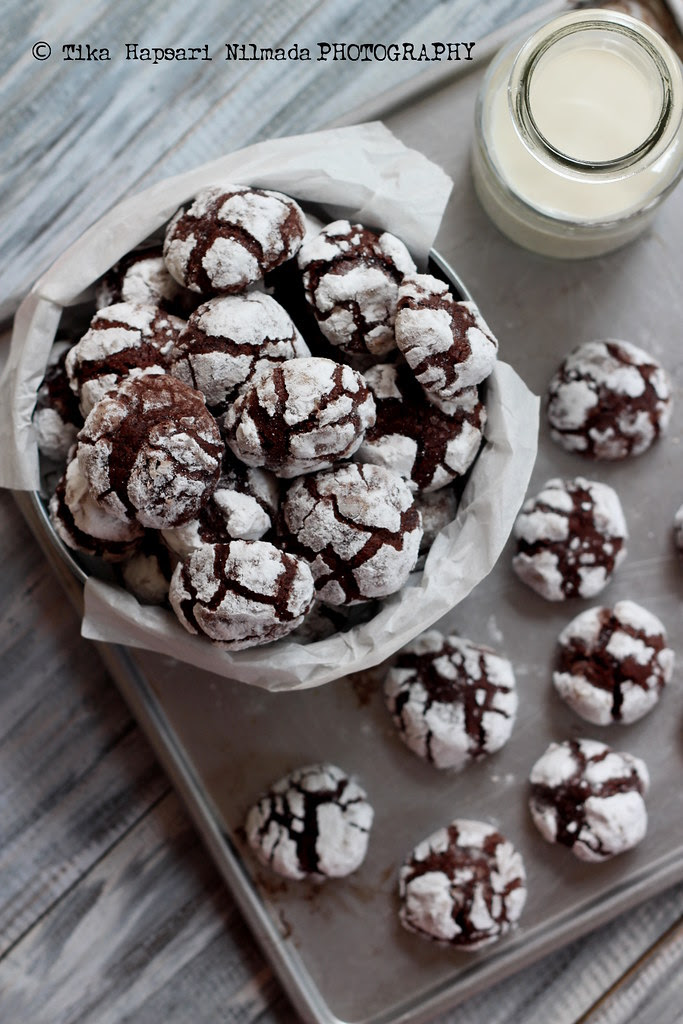 (Homemade) - Chocolate crinkle cookies
