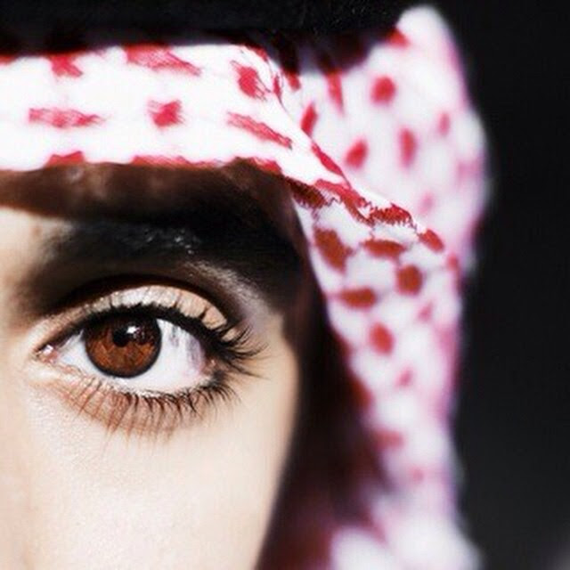 شعار رجل لابس شماغ Retbu