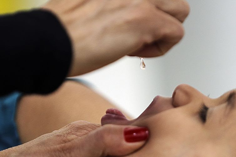 Vacinação contra a poliomielite. Foto: Marcelo Camargo/Arquivo Agência Brasil