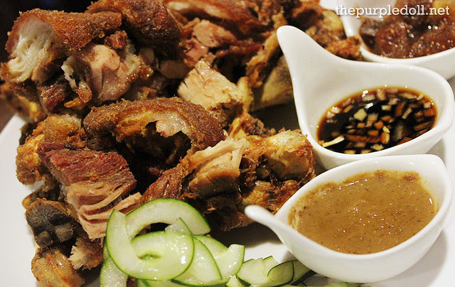 Crispy Pata P580 medium P720 large