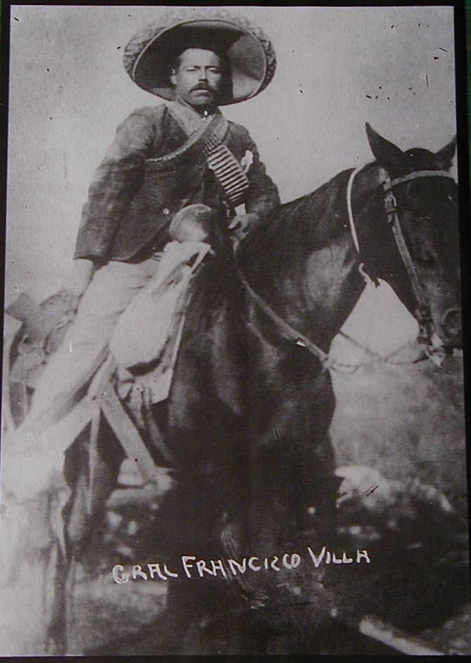 http://wiserblog.files.wordpress.com/2009/03/pancho-villa.jpg