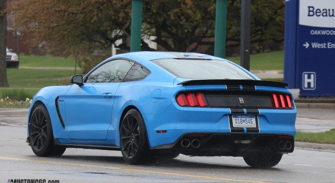 Grabber Blue 2017 GT350 Mustang | 2015+ Mustang Forum News Blog S550 Grabber Blue 2017 GT350 Mustang | 2015+ Mustang Forum News Blog S550