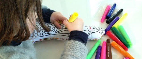 Princesse pour enfant à colorier Marielle Bazard