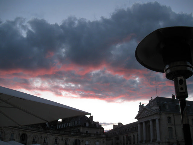 Sun's setting...