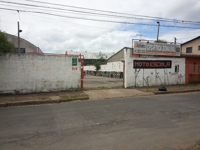 Av. Cavalhada, 2167 - Cavalhada, Porto Alegre - RS, 91740-001, Brasil