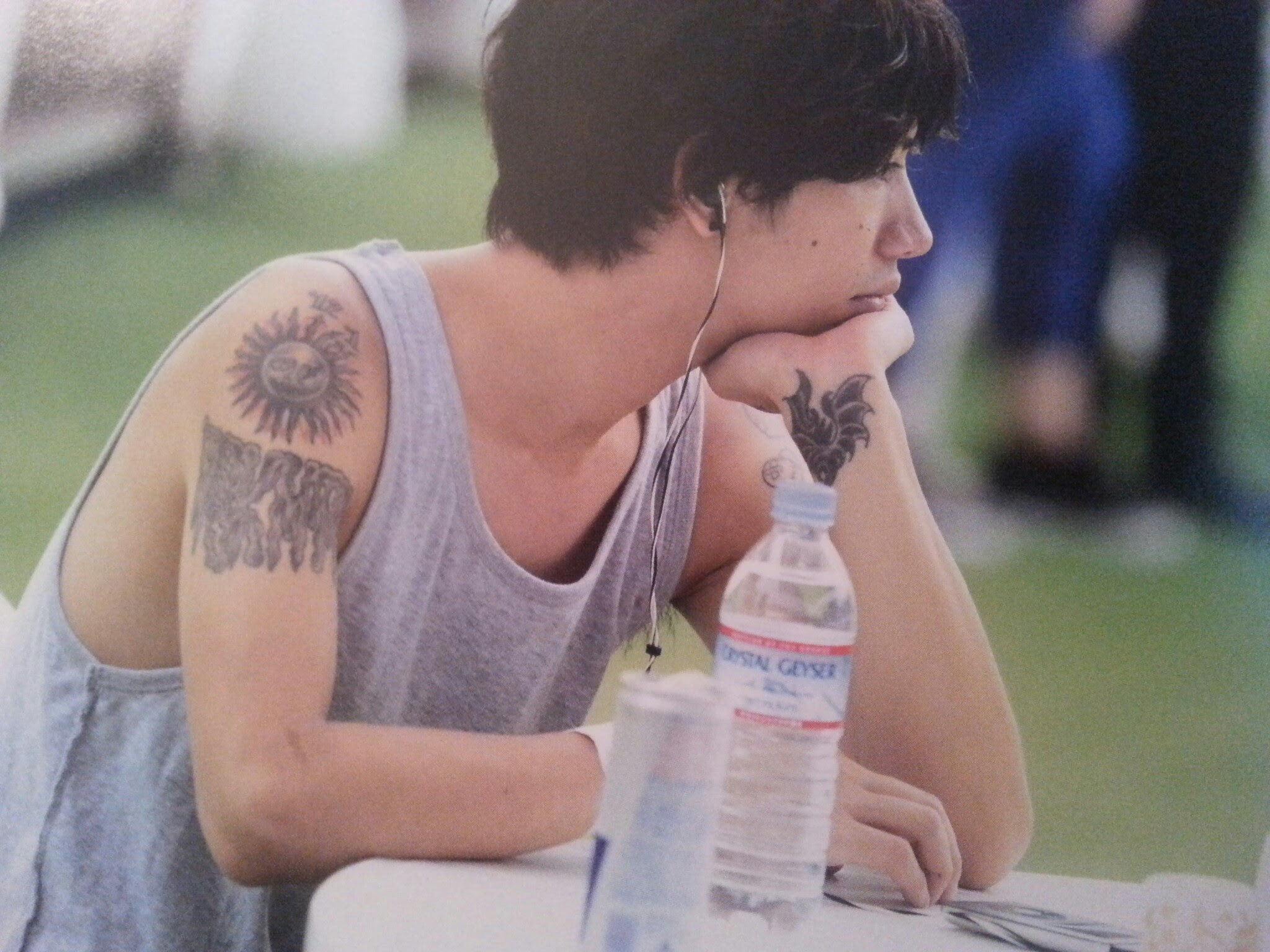 心に強く訴えるone Ok Rock Iphone6 壁紙 花の画像