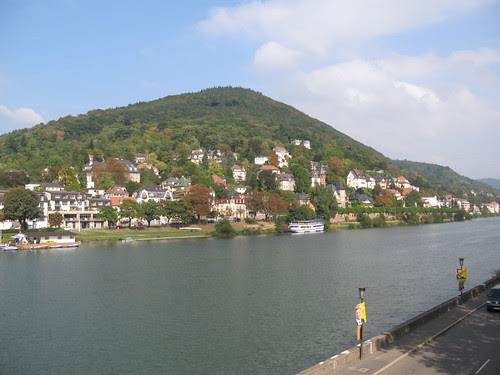 looking to the north side of the Nekar river