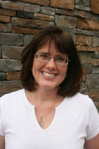 2013 1548 Amy Reade