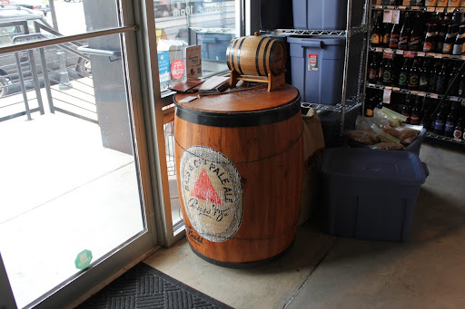 Beer Store «Hop City Craft Beer & Wine», reviews and photos, 1000 Marietta St NW #302, Atlanta, GA 30318, USA