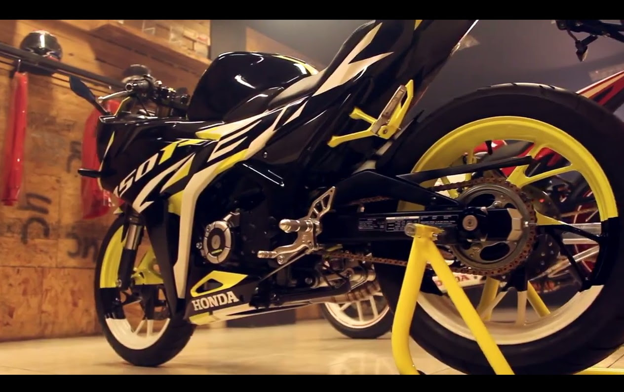 Top Modifikasi Motor Cb 150 R Warna Putih Terbaru Dan Terlengkap Top Modifikasi Motor Cb 150 R Warna Putih Terbaru Dan Terlengkap