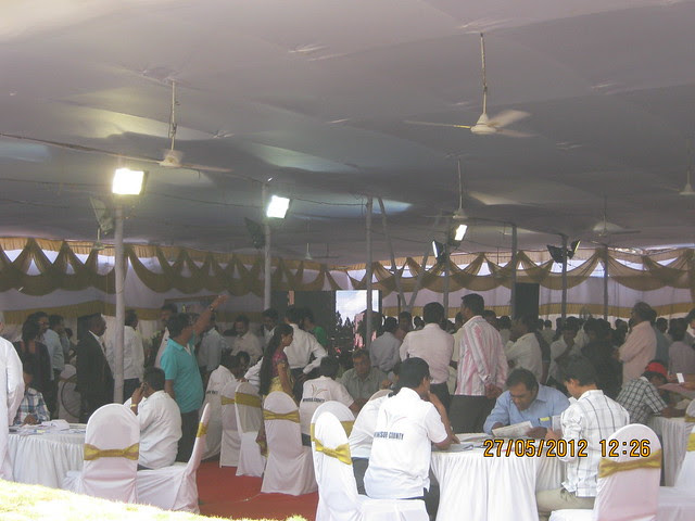 Crowd of property buyers at the launch - Visit Windsor County, 1 BHK 2 BHK & 3 BHK Flats near Reelicon Garden Grove, Datta Nagar, Ambegaon Budruk, Pune 411046