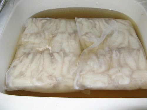 wool water